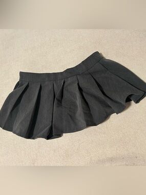 Black Pleated Mini Skirt